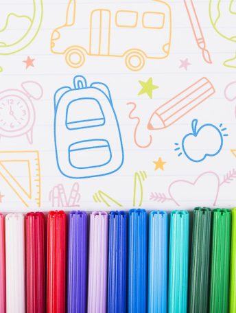 marcadores-multicolores-en-papel-pintado